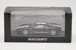 Ford GT Schwarz Minichamps 1:43 400084204 Druckguss — Bild 4 von 4