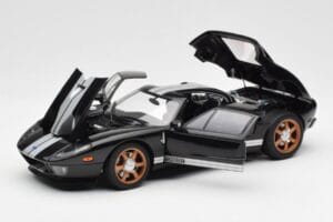 Ford GT Schwarz Mit Weißen Streifen AUTOart 1:18 73023 Druckguss — Bild 2 von 8
