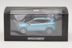 Ford Kuga Mk1 Blau Metallic Minichamps 1:43 400087201 Druckguss — Bild 4 von 4