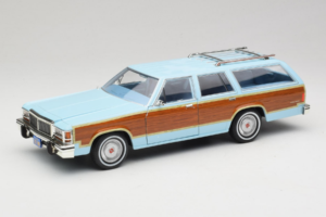 Ford LTD Country Squire Charlie's Angels Movie GreenLight 1:18 19066 Druckguss
