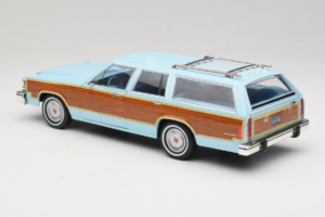 Ford LTD Country Squire Charlie's Angels Movie GreenLight 1:18 19066 Druckguss — Bild 7 von 8