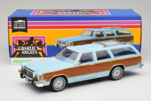 Ford LTD Country Squire Charlie's Angels Movie GreenLight 1:18 19066 Druckguss — Bild 8 von 8