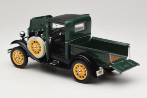 Ford Model A Pickup Valley Green Motor City 1:18 40003 Druckguss — Bild 5 von 8