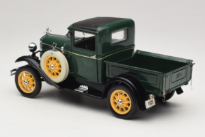 Ford Model A Pickup Valley Green Motor City 1:18 40003 Druckguss — Bild 7 von 8