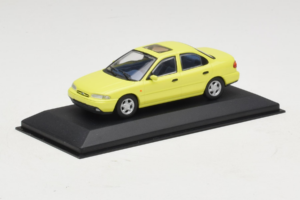 Ford Mondeo Mk1 Citrus Yellow Minichamps 1:43 MIN0821001 Druckguss — Bild 2 von 4