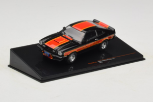 Ford Mustang Cobra II Schwarz IXO 1:43 CLC599N Druckguss — Bild 2 von 4
