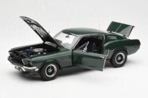 Ford Mustang GT Bullitt Grün AUTOart 1:18 72812 Druckguss — Bild 2 von 8