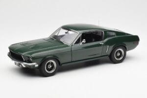 Ford Mustang GT Bullitt Grün AUTOart 1:18 72812 Druckguss