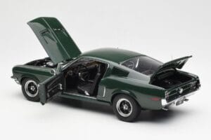 Ford Mustang GT Bullitt Grün AUTOart 1:18 72812 Druckguss — Bild 5 von 8