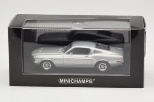 Ford Mustang GT Silber Minichamps 1:43 FORD001 Druckguss — Bild 4 von 4