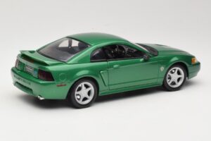 Ford Mustang GT SN95 Grün Maisto 1:18 50326 Druckguss — Bild 3 von 8