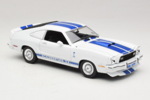 Ford Mustang II Cobra II Charlie's Angels Movie Greenlight 1:18 12880 Druckguss — Bild 6 von 8
