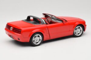 Ford Mustang S197 GT Cabriolet Rot Beanstalk Group 1:18 FOR10016R Druckguss — Bild 3 von 8