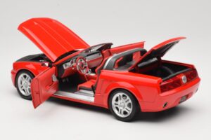 Ford Mustang S197 GT Cabriolet Rot Beanstalk Group 1:18 FOR10016R Druckguss — Bild 5 von 8