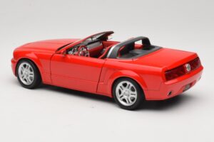 Ford Mustang S197 GT Cabriolet Rot Beanstalk Group 1:18 FOR10016R Druckguss — Bild 7 von 8