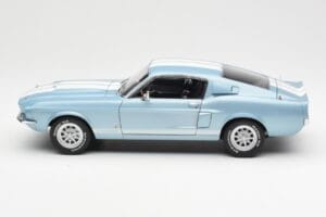 Ford Mustang Shelby GT500 Hellblau Metallic Mit Weißen Streifen AUTOart 1:18 72907 Druckguss — Bild 4 von 8