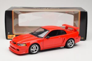 Ford Mustang SVT Cobra R SN95 Rot Maisto 1:18 531872 Druckguss — Bild 8 von 8