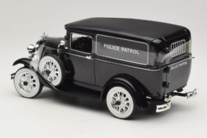 Ford Panel Car Police Patrol Signature Models 1:18 18143 Druckguss — Bild 5 von 6