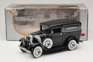 Ford Panel Car Police Patrol Signature Models 1:18 18143 Druckguss — Bild 6 von 6