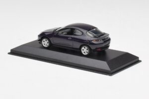 Ford Puma Melina Lila Minichamps 1:43 430086525 Druckguss — Bild 3 von 3