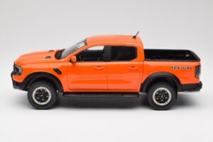 Ford Ranger Raptor Orange MCG 1:18 MCG18456 Druckguss — Bild 5 von 6