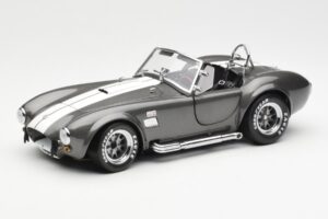 Ford Shelby Cobra 427 S/C Grau Metallic Mit Weißen Streifen Kyosho 1:18 08045GRW Druckguss
