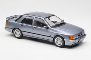 Ford Sierra RS Cosworth Hellblau MCG 1:18 MCG18174 Druckguss — Bild 4 von 6