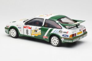 Ford Sierra RS Cosworth #8 D. Auriol / B. Occelli Rally Tour de Corse 1988 AUTOart 1:18 88812 Druckguss — Bild 7 von 8
