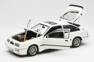 Ford Sierra RS Cosworth Weiß AUTOart 1:18 72862 Druckguss — Bild 2 von 8