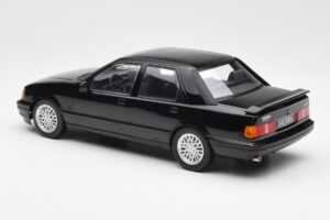 Ford Sierra RS Cosworth Schwarz MCG 1:18 MCG18173 Druckguss — Bild 5 von 6