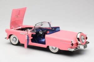 Ford Thunderbird Rosa Revell 1:18 8804 Druckguss — Bild 5 von 8