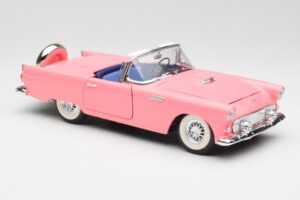 Ford Thunderbird Rosa Revell 1:18 8804 Druckguss — Bild 6 von 8