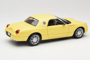 Ford Thunderbird Show Car Gelb Maisto 1:18 50336 Druckguss — Bild 3 von 8