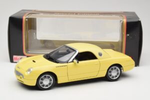 Ford Thunderbird Show Car Gelb Maisto 1:18 50336 Druckguss — Bild 8 von 8