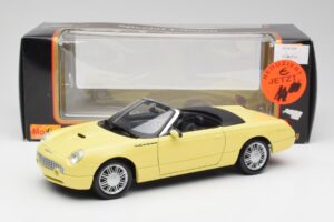 Ford Thunderbird Show Car Gelb Maisto 1:18 50335 Druckguss — Bild 8 von 8