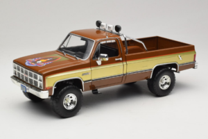 GMC K-2500 Sierra Grande Braun GreenLight 1:18 13560 Druckguss