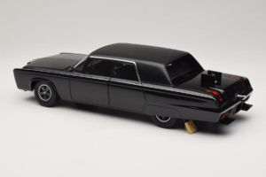 Chrysler Imperial Black Beauty Green Hornet TV Series AUTOart 1:18 71546 Druckguss — Bild 7 von 8