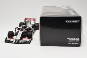 Haas VF-20 #8 R. Grosjean Bahrain GP 2020 Minichamps 1:18 110201508 Druckguss — Bild 6 von 6