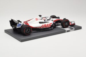 Haas VF-22 #20 K. Magnussen Bahrain GP 2022 Minichamps 1:18 117220120 Druckguss — Bild 3 von 6