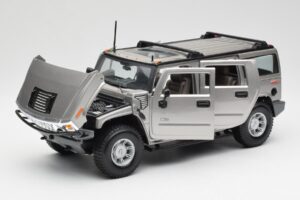 Hummer H2 Silber Maisto 1:18 7449569 Druckguss — Bild 2 von 8