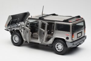 Hummer H2 Silber Maisto 1:18 7449569 Druckguss — Bild 5 von 8