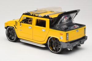Hummer H2 SUT Concept Gelb Maisto 1:18 31067 Druckguss — Bild 7 von 8