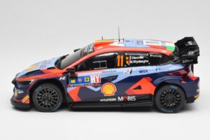 Hyundai i20 N Rally1 WRC #11 T. Neuville / M. Wydaeghe Central European Rally Winner 2023 IXO 1:18 18RMC193 Druckguss — Bild 3 von 6