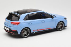 Hyundai i30 N Hellblau MCG 1:18 MCG18503 Druckguss — Bild 2 von 6