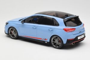 Hyundai i30 N Hellblau MCG 1:18 MCG18503 Druckguss — Bild 5 von 6