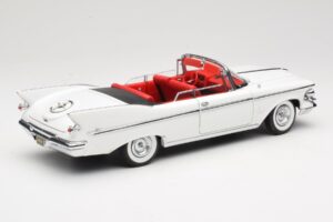 Imperial Crown Cabriolet Weiß Road Signature 1:18 20138 Druckguss — Bild 3 von 8
