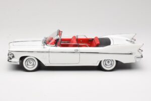 Imperial Crown Cabriolet Weiß Road Signature 1:18 20138 Druckguss — Bild 4 von 8