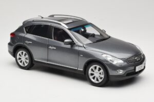 Infiniti EX25 J50 Grey Metallic Paudi 1:18 81L0049 Druckguss — Bild 6 von 8