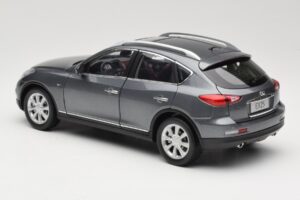 Infiniti EX25 J50 Grey Metallic Paudi 1:18 81L0049 Druckguss — Bild 7 von 8