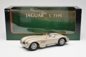 Jaguar C-Type Bronze AUTOart 1:18 73502 Druckguss — Bild 8 von 8